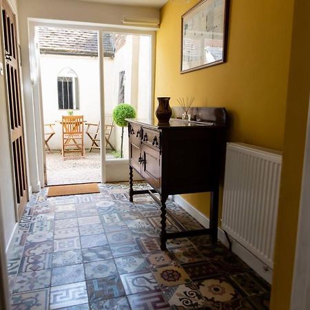 Pass The Keys Magical Period House In The Heart Of Ludlow Eksteriør billede