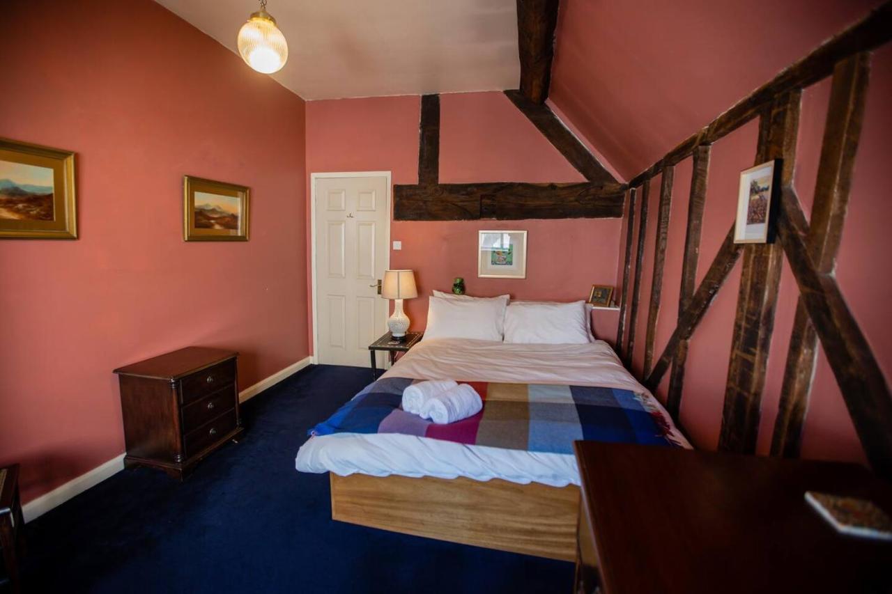 Pass The Keys Magical Period House In The Heart Of Ludlow Eksteriør billede